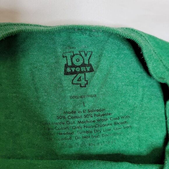 TOY STORY 4 Disney green aliens in Santa hats holiday tee shirt L - Picture 5 of 7